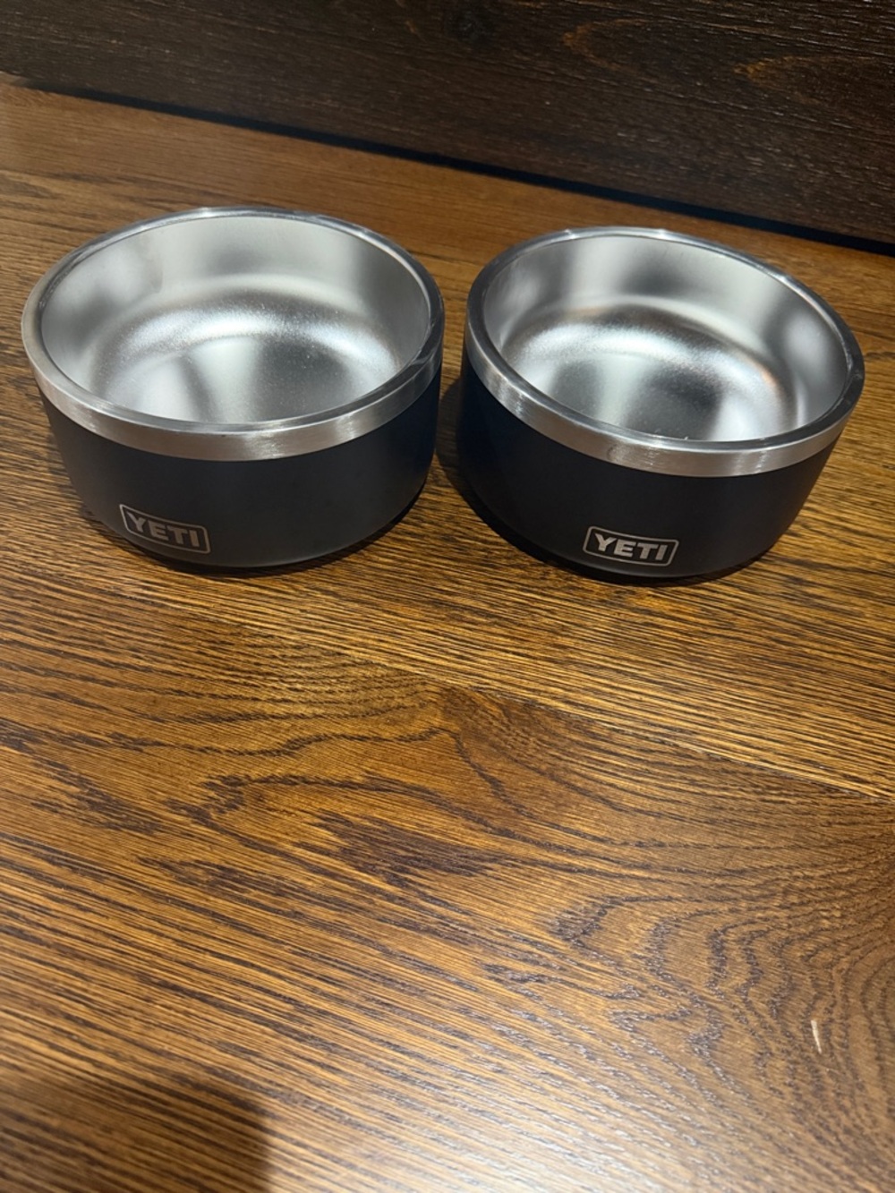 Yeti Black Stainless Pet Bowl Duo with Silver Interior